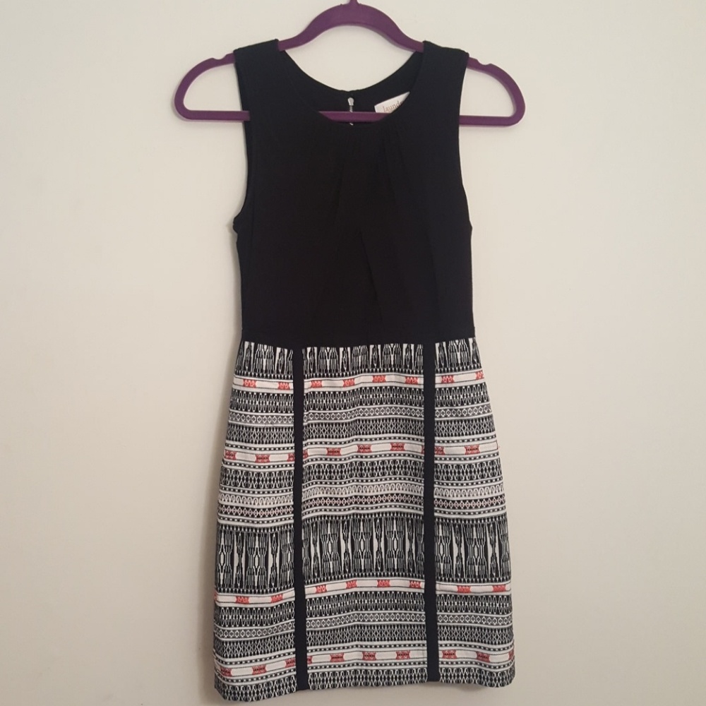 Laundry by Shelli Segal size 2 dress